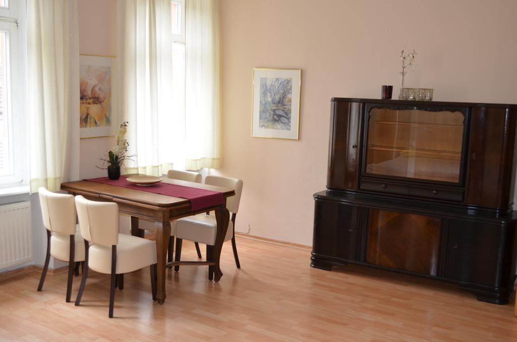 Ferienwohnung Barfly 트라벤트라바흐 외부 사진